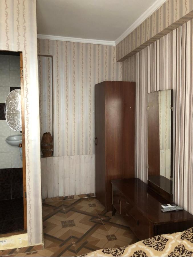 Гостевой Дом «Лиза» Hotel Гагра Екстериор снимка